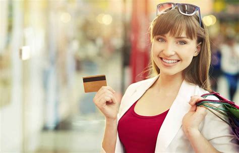 when is it smart to use a credit card|how to maintain credit card.